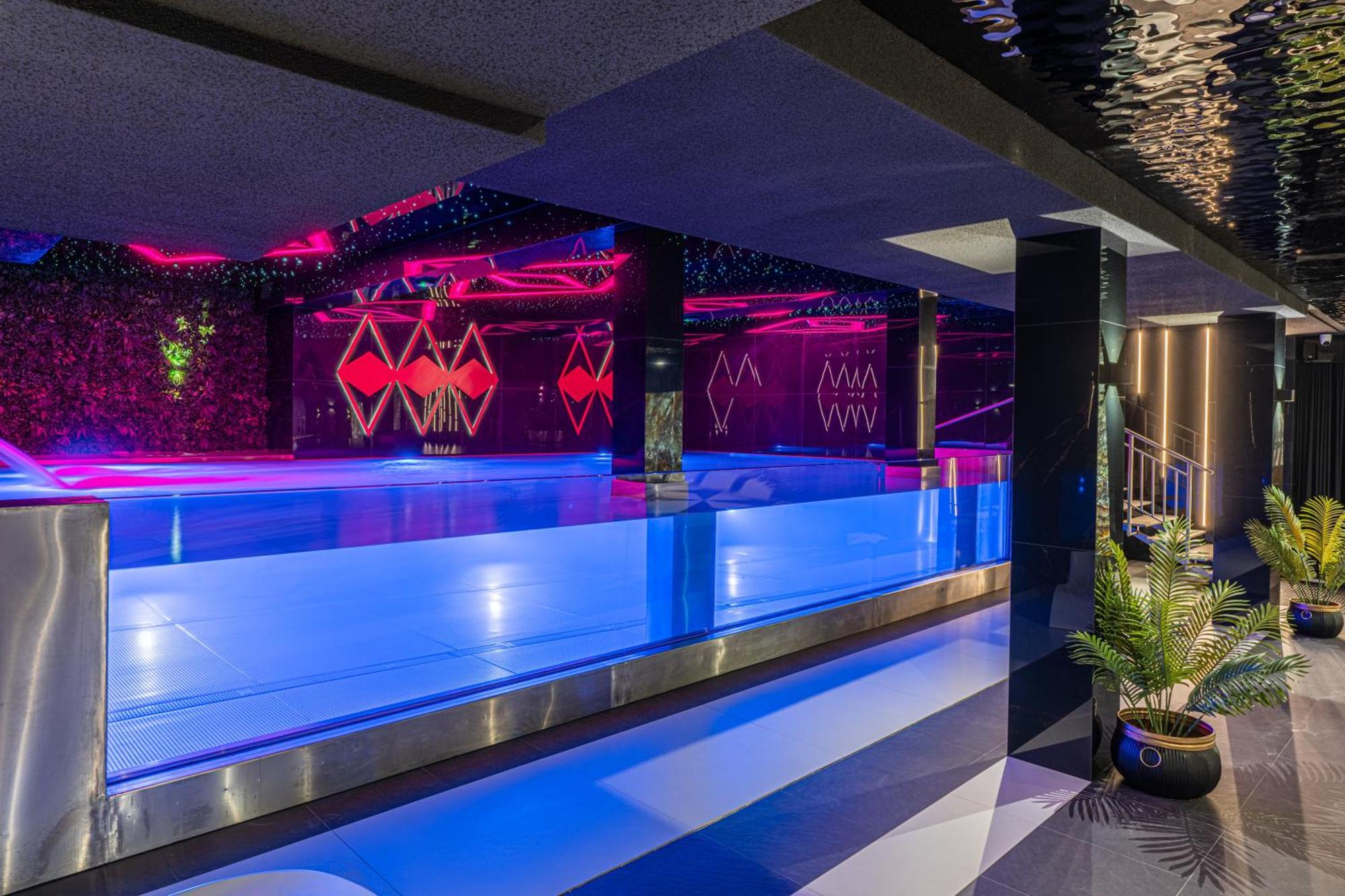 Aparthotel Diamond Spa Aqua Bialka Tatrzanska Ngoại thất bức ảnh