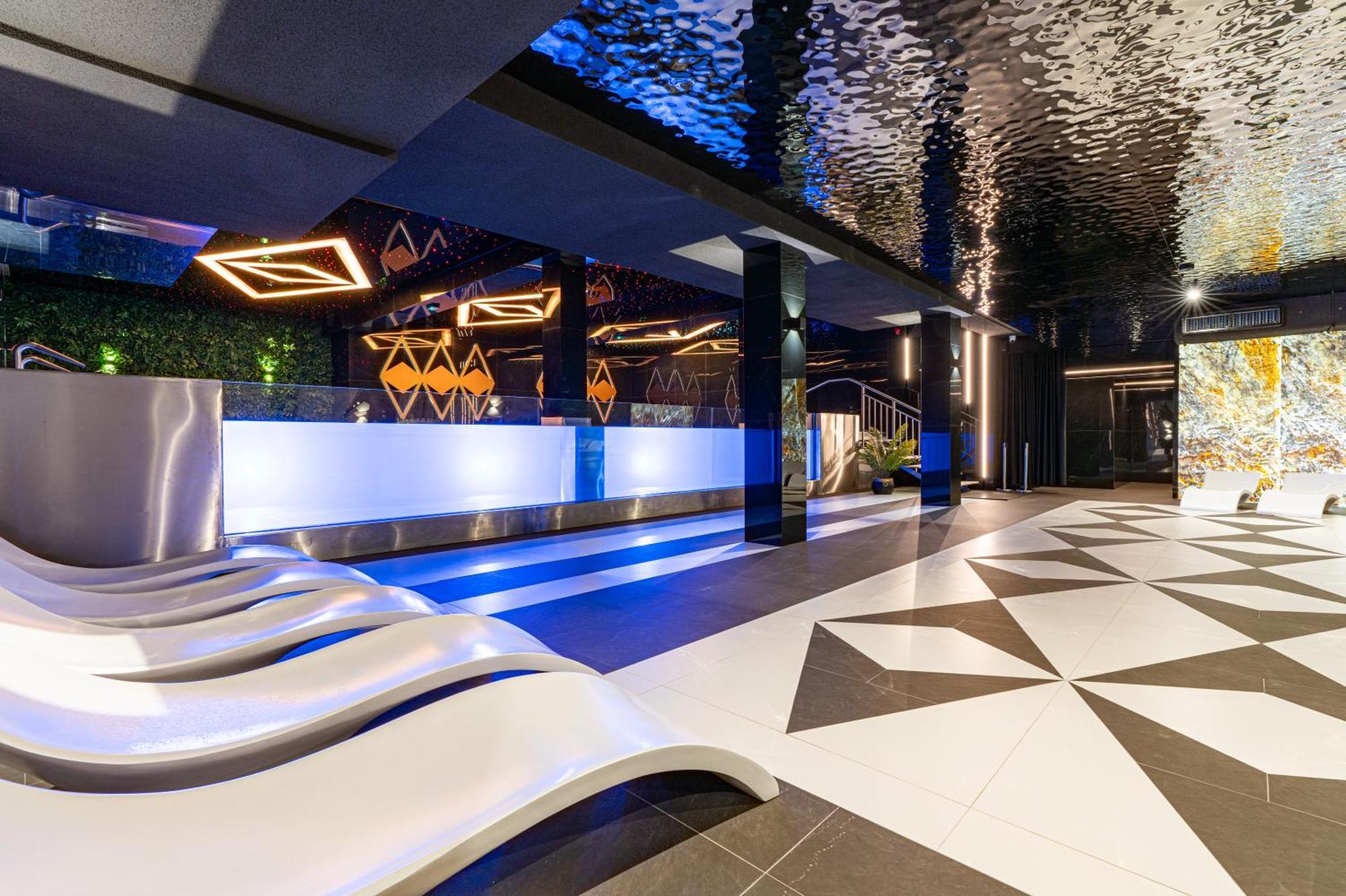 Aparthotel Diamond Spa Aqua Bialka Tatrzanska Ngoại thất bức ảnh